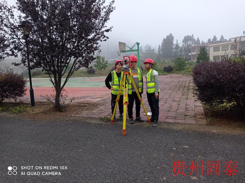 �W(xu��)У�׃��@����Σ�U(xi��n)�c(di��n)�Ų�